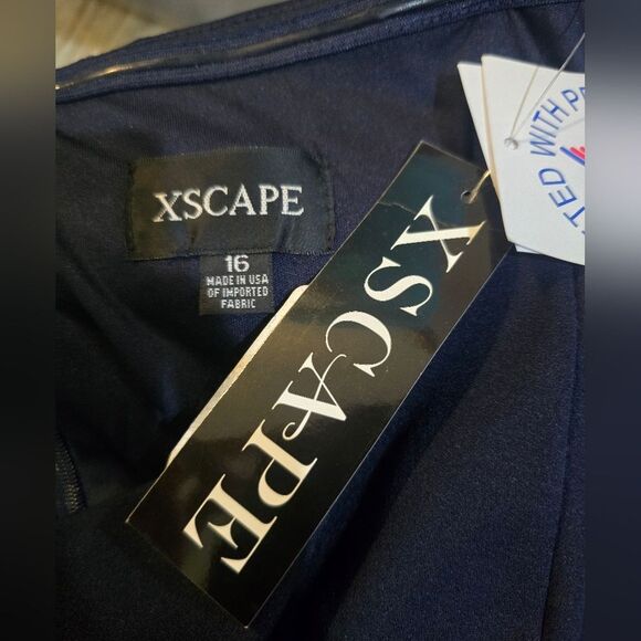 XSCAPE Plus Size Off-The-Shoulder Embellished-Sleeve Gown NWT sz 16 Blue - Picture 7 of 7